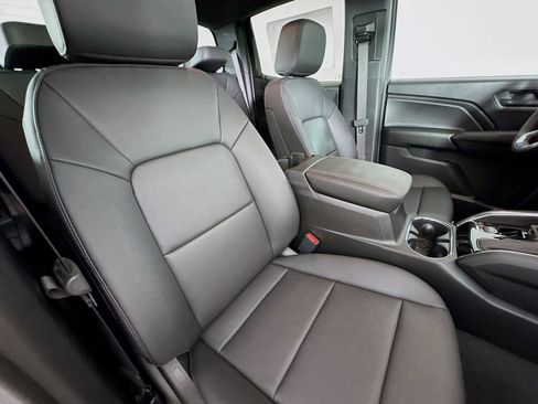 New 2025 GMC Canyon Elevation w/ Convenience Package image 27