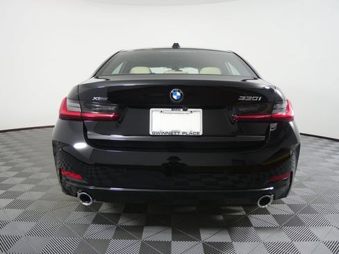 Used 2025 BMW 330i xDrive Sedan w/ Convenience Package AWD/4WD image 4