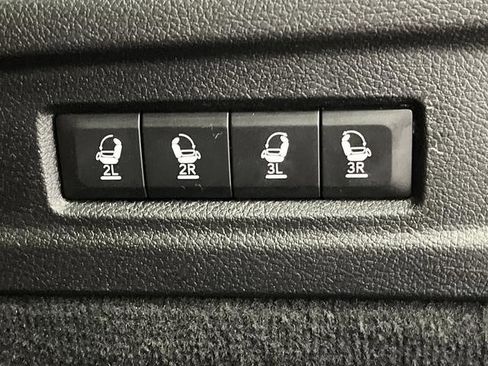 Used 2023 Jeep Grand Cherokee L Summit image 17