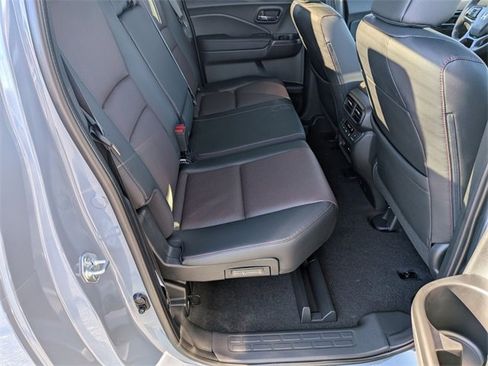 New 2026 Honda Ridgeline Black Edition image 30