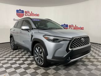 Used 2023 Toyota Corolla Cross XLE FWD video 1