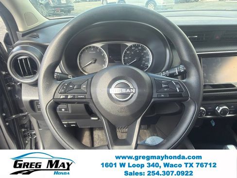 Used 2024 Nissan Kicks S FWD image 12