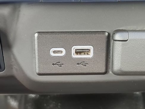 Used 2023 Chevrolet Silverado 2500 W/T w/ WT Convenience Package image 21