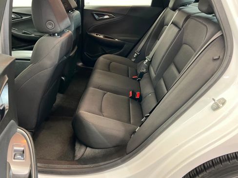 Used 2025 Chevrolet Malibu LT image 21