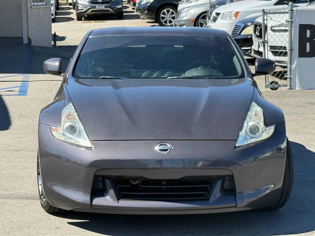 Used 2010 Nissan 370Z Touring w/ Sport Pkg RWD image 4