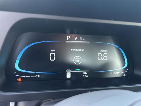 New 2026 Hyundai Elantra Sport FWD image 13