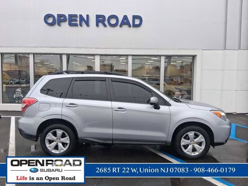 Used 2015 Subaru Forester 2.5i Premium w/ All-Weather Package image 4
