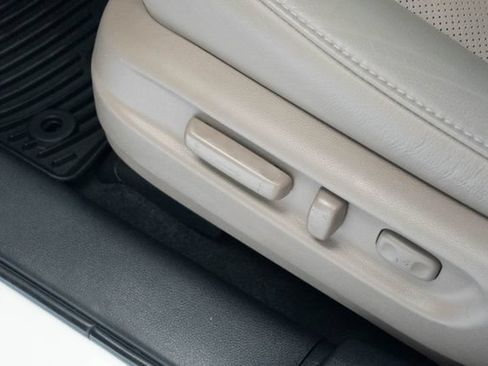 Used 2018 Honda Pilot Elite image 17