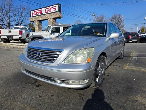 Used 2005 Lexus LS 430 image 7