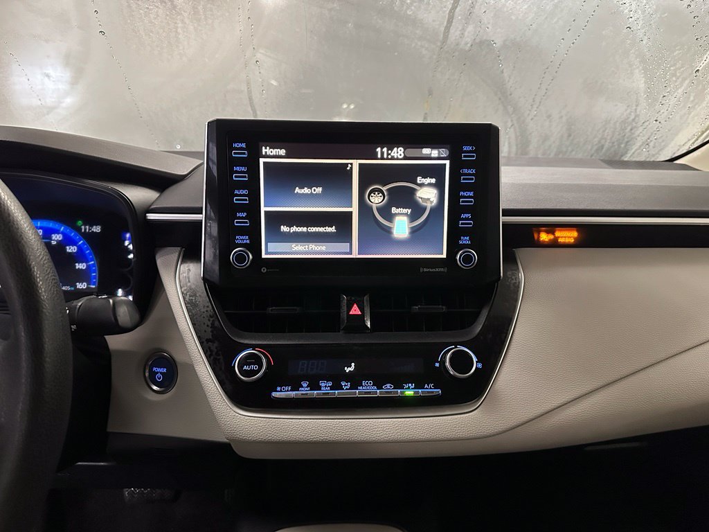 Used 2021 Toyota Corolla LE FWD image 16