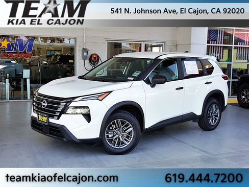 Used 2024 Nissan Rogue S FWD image 1