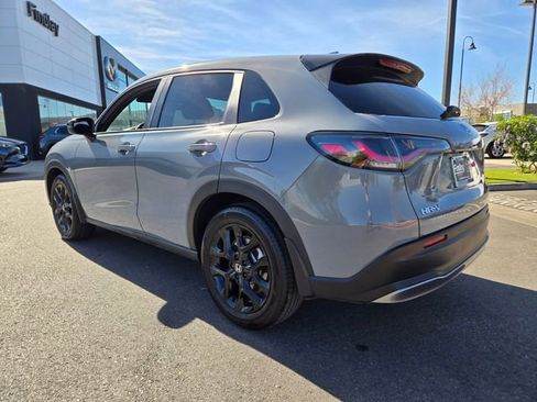 Used 2024 Honda HR-V Sport image 4