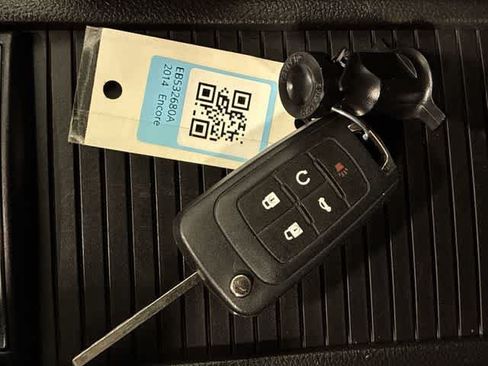 Used 2014 Buick Encore Convenience FWD image 35