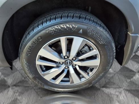 Used 2022 Nissan Pathfinder SL image 20