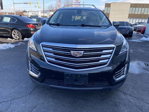 Used 2017 Cadillac XT5 Luxury w/ Driver Awareness Package image 9