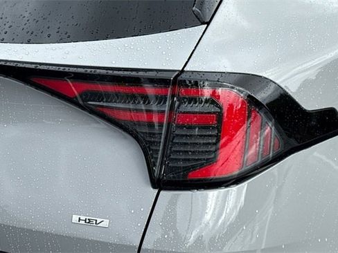 New 2026 Kia Sportage EX image 34
