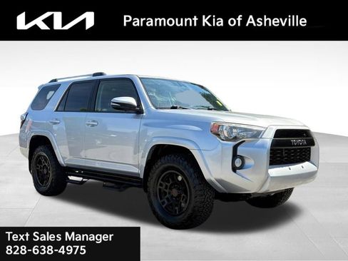 Used 2016 Toyota 4Runner SR5 Premium AWD/4WD image 1