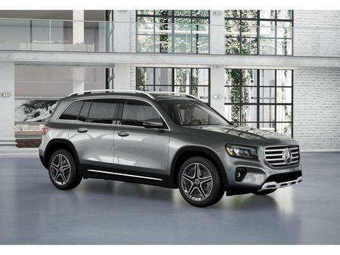New 2026 Mercedes-Benz GLB 250 image 11