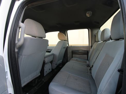 Used 2016 Ford F250 XL w/ Power Equipment Group image 51