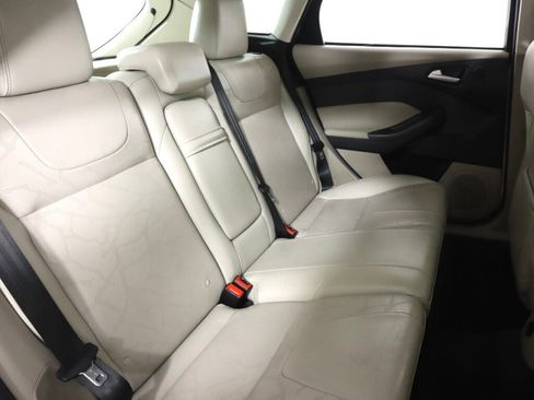 Used 2013 Ford Focus Electric Hatchback image 39