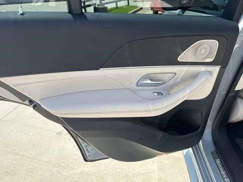 New 2025 Mercedes-Benz GLE 350 4MATIC image 10