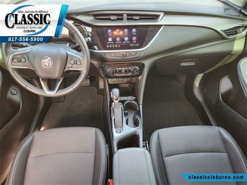 Used 2022 Buick Encore GX Select image 2