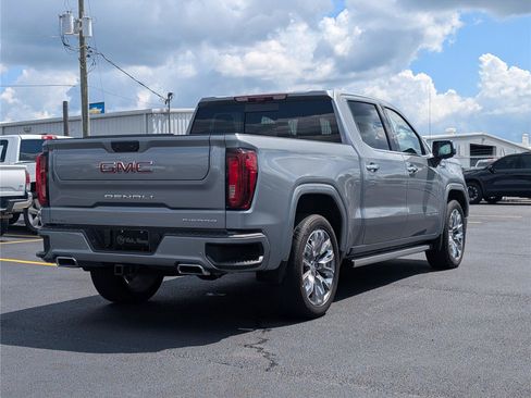 Used 2024 GMC Sierra 1500 Denali w/ Denali Reserve Package AWD/4WD image 2