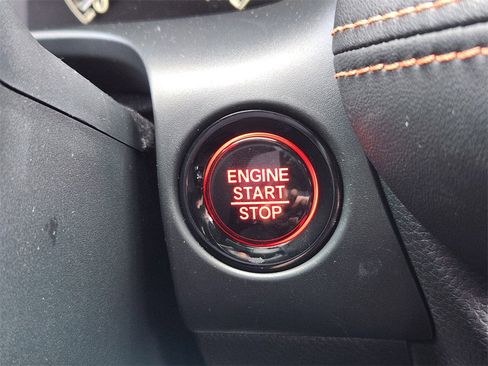 Certified 2025 Honda HR-V Sport image 23