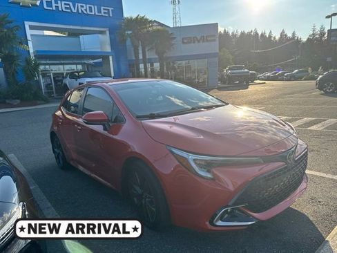 Used 2024 Toyota Corolla XSE FWD image 1