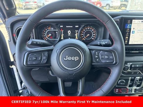 Used 2024 Jeep Gladiator Rubicon w/ Safety Group AWD/4WD image 27