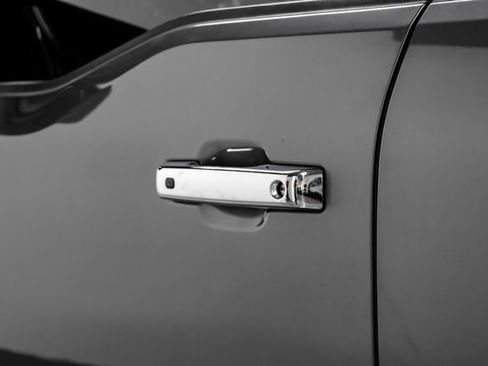 Used 2022 Ford F150 XLT w/ Equipment Group 302A High image 43