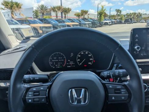 Used 2025 Honda CR-V EX-L image 29