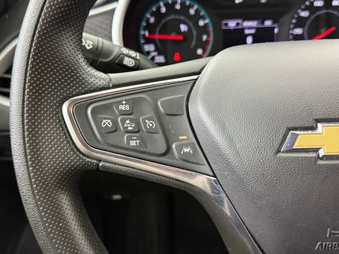 Used 2025 Chevrolet Malibu LT image 16