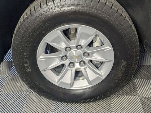 Used 2022 Chevrolet Silverado 1500 LT image 8