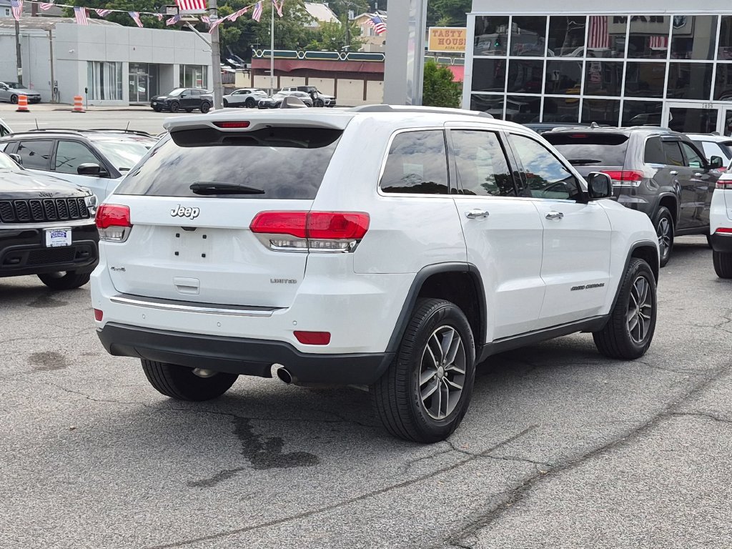 Used 2018 Jeep Grand Cherokee Limited AWD/4WD image 5