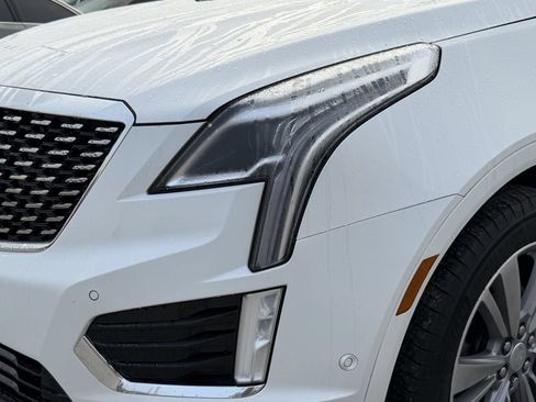 Used 2024 Cadillac XT5 Premium Luxury w/ Technology Package FWD image 10