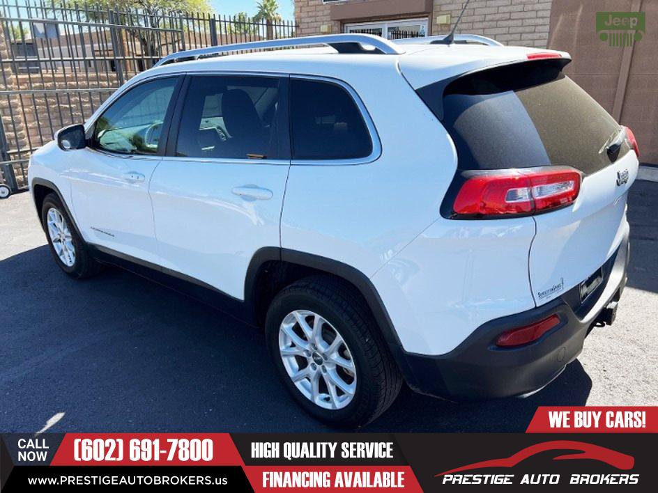 Used 2015 Jeep Cherokee Latitude w/ Comfort/Convenience Group FWD image 13