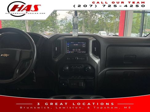 Used 2021 Chevrolet Silverado 1500 Custom w/ LPO, Dark Essentials Package AWD/4WD image 14