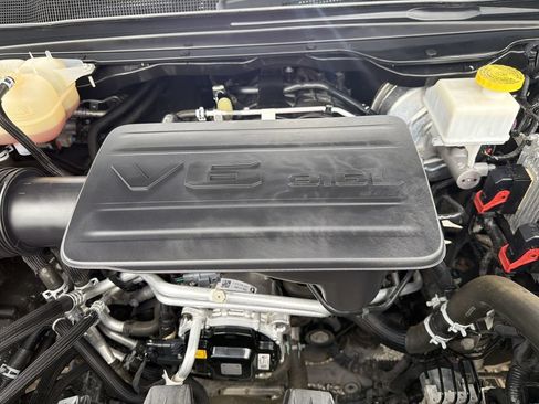 Used 2024 RAM 1500 Tradesman AWD/4WD image 10