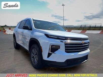 Used 2026 Chevrolet Traverse LT w/ Driver Confidence Package