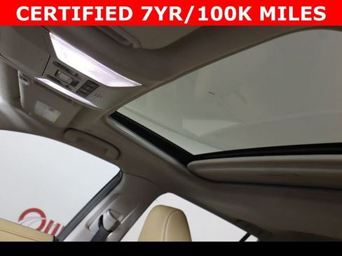 Used 2023 Toyota RAV4 Limited image 27