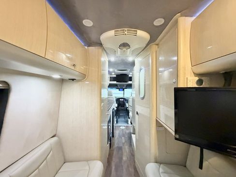 Used 2012 Mercedes-Benz Sprinter 3500 image 74