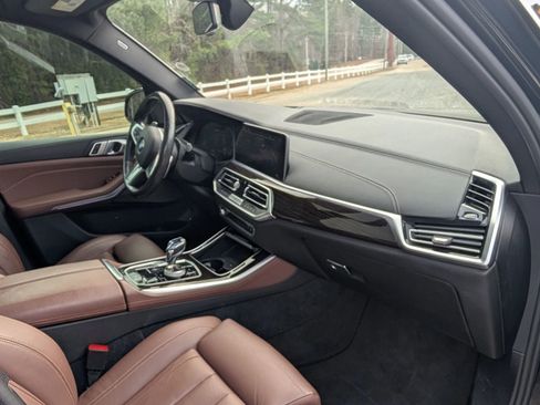 Used 2021 BMW X5 xDrive45e w/ M Sport Package image 26