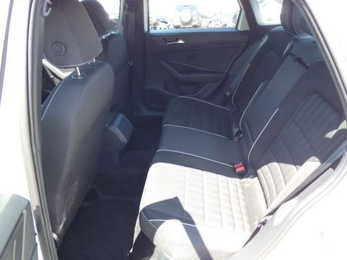 Used 2024 Volkswagen Jetta Sport FWD image 12