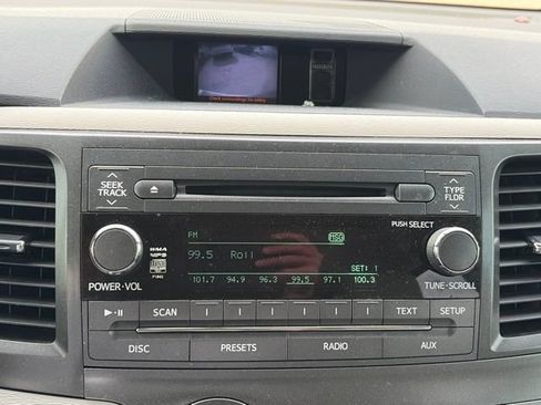 Used 2013 Toyota Sienna XLE FWD image 16