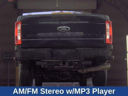 Used 2023 Ford F250 XL image 10