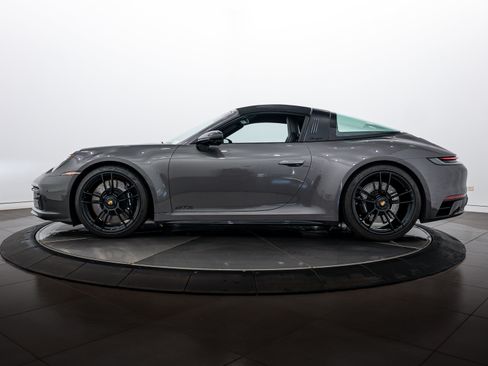 Certified 2024 Porsche 911 Targa 4 GTS image 23
