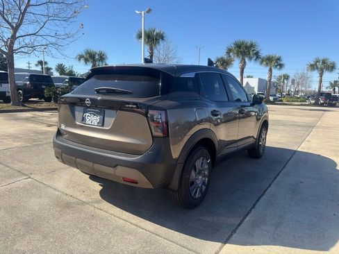 New 2026 Nissan Kicks S image 4