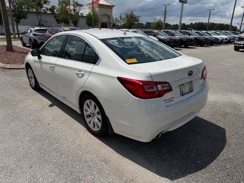Used 2016 Subaru Legacy 2.5i Premium AWD/4WD image 7