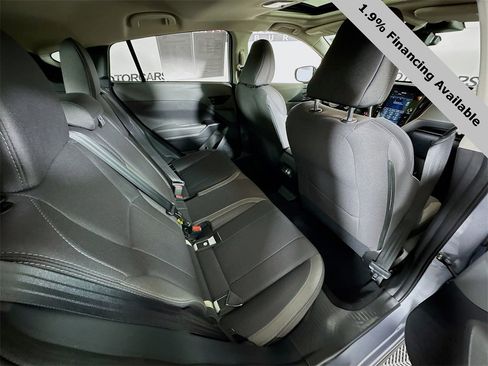 Used 2025 Subaru Crosstrek 2.0i Premium image 29